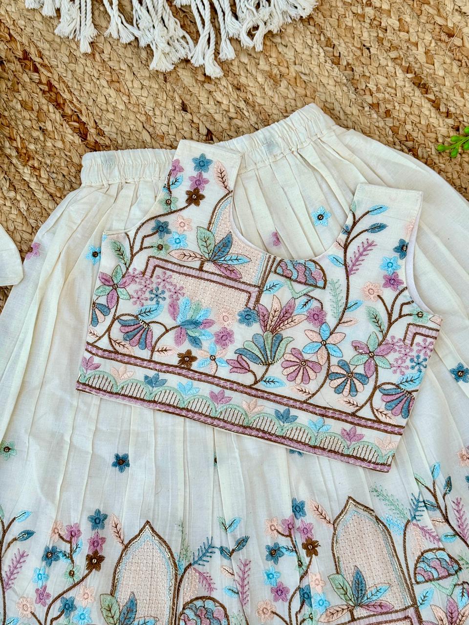 Girls' Off-White Lehenga Choli with Intricate Floral Embroidery