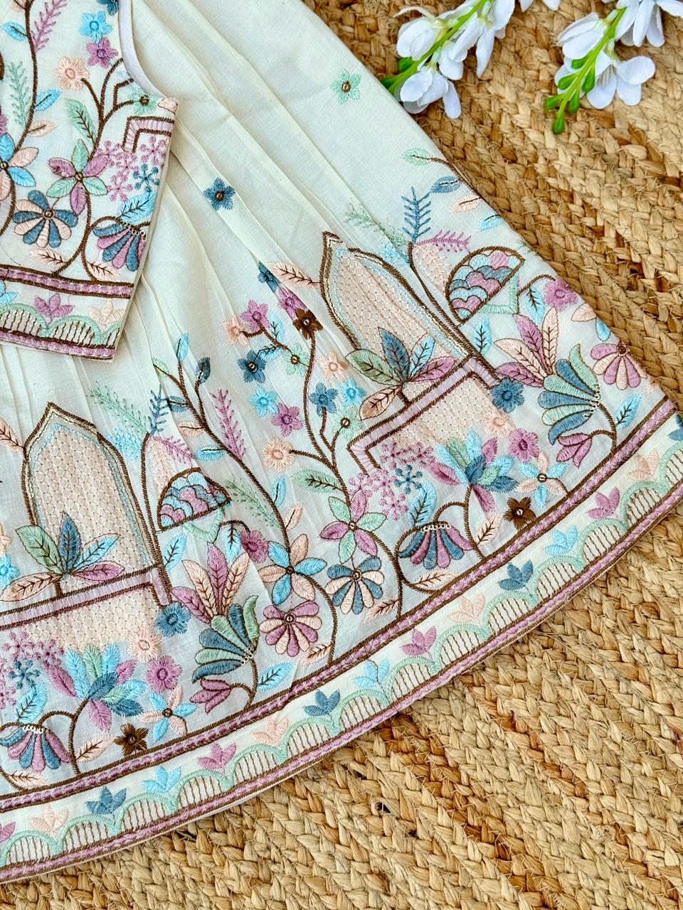 Girls' Off-White Lehenga Choli with Intricate Floral Embroidery