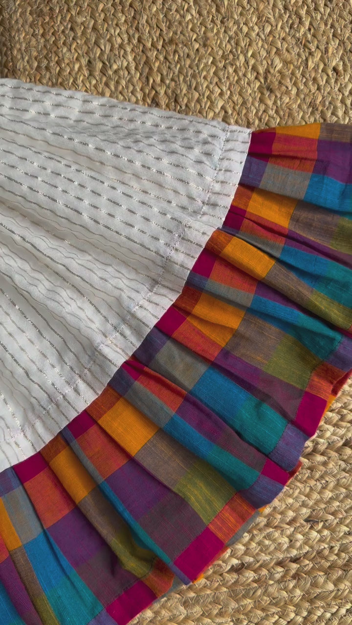 Girls Off-White & Multicolored Checks Cotton Halter Neck Lehenga Choli Set